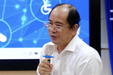 Giám đốc Sở Y tế TPHCM xin lỗi 40.000 đồng nghiệp vì chậm gửi giấy khen