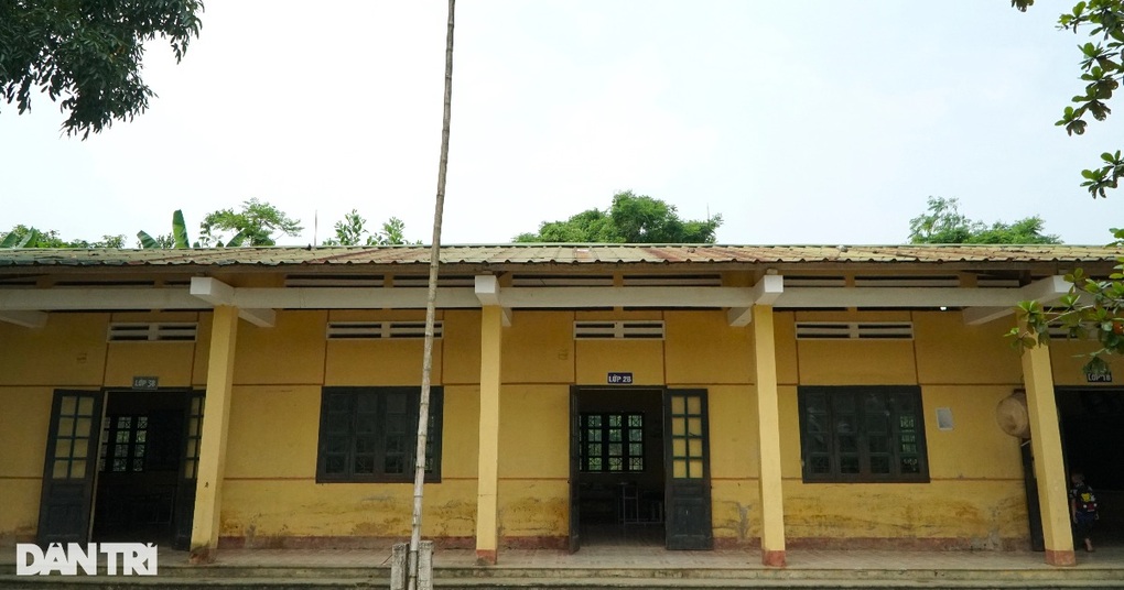 Học sinh sẽ không còn lo cảnh mưa đến phòng dột, nắng nóng thì ngột ngạt - 5 Học sinh sẽ không còn lo cảnh mưa đến phòng dột, nắng nóng thì ngột ngạt - 5