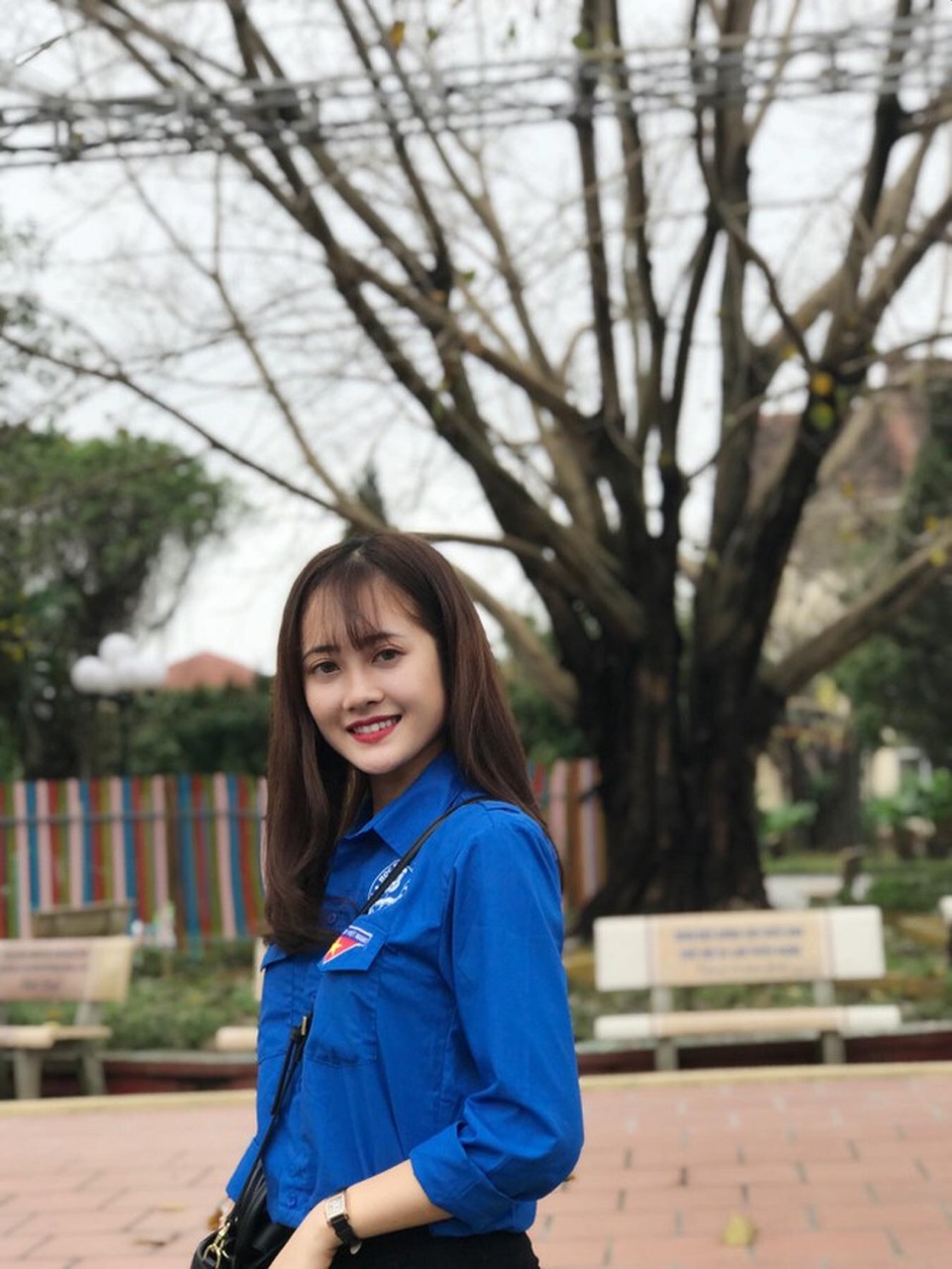 Hoa khôi Học viện Tài chính: Tôi hài lòng với cuộc sống hiện tại - 7 Hoa khôi Học viện Tài chính: Tôi hài lòng với cuộc sống hiện tại - 7