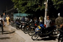 Vây bắt nhóm thanh thiếu niên đua xe trái phép