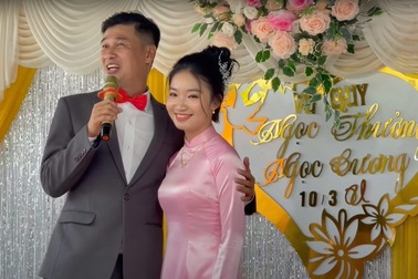 Diễn viên Tiết Cương cưới vợ kém 26 tuổi bất ngờ tiết lộ chuyện đời tư