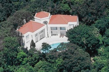 Một ngôi nhà bình thường được bán với giá... hơn 10 nghìn tỉ