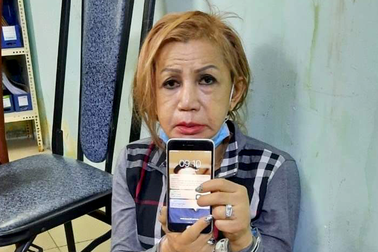 Người đàn ông 56 tuổi mang 8 tiền án vẫn giả gái đi cướp