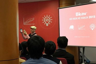 Bphone và “canh bạc” trăm tỷ của CEO Nguyễn Tử Quảng