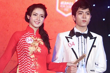 Em họ Bùi Anh Tuấn thành đại sứ trường Hà Nội - Amsterdam