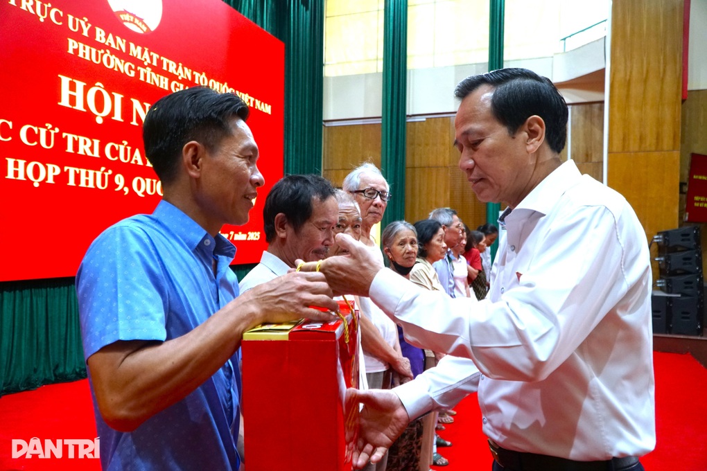 Bộ trưởng Đào Ngọc Dung: Kinh tế tư nhân trở thành động lực phát triển - 4 Bộ trưởng Đào Ngọc Dung: Kinh tế tư nhân trở thành động lực phát triển - 4