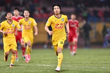 Viettel 0-3 HA Gia Lai: "Kép phụ" Công Phượng lập siêu phẩm