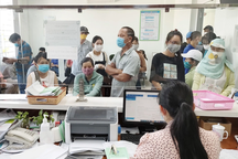 Người lao động "mất trắng" 5 chế độ khi rút bảo hiểm xã hội một lần