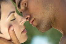 Tình yêu hay thể xác?