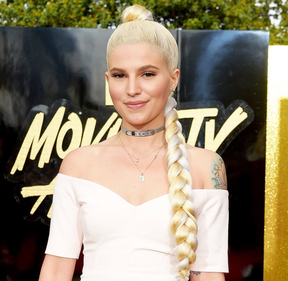 Chàng trai đích thị là sát thủ tình trường ở Hollywood... - 2 Chàng trai đích thị là sát thủ tình trường ở Hollywood... - 2