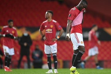 Ngôi sao Man Utd giận dữ, nằng nặc đòi ra đi