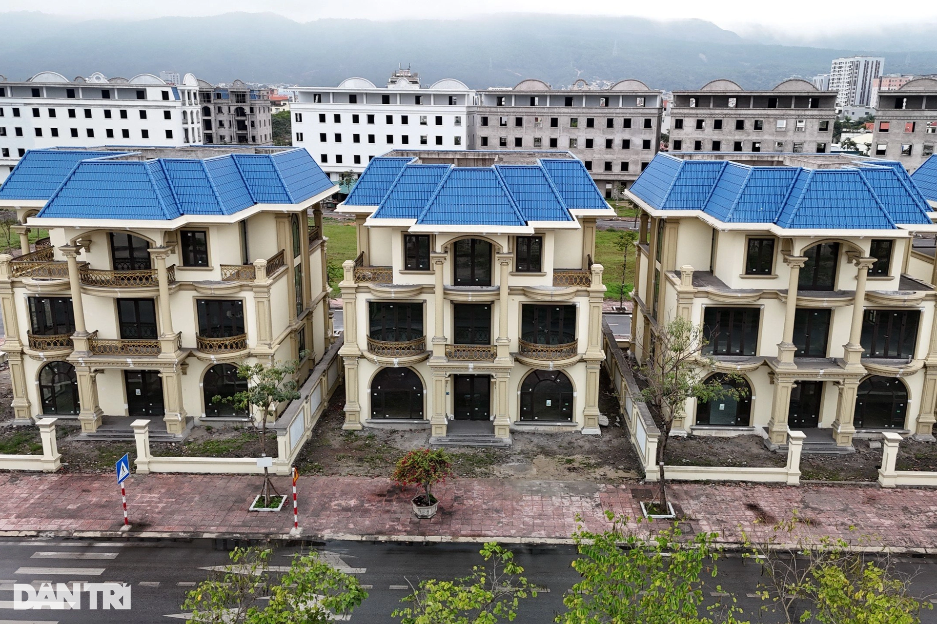 Những căn biệt thự view triệu đô ở Quảng Ninh - 4 Những căn biệt thự view triệu đô ở Quảng Ninh - 4