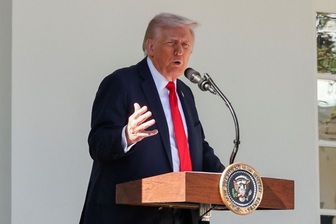 Tổng thống Donald Trump để ngỏ phi hạt nhân hóa Mỹ - Nga - Trung Quốc