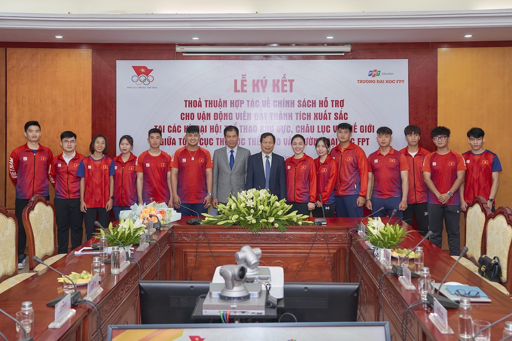 Đại học FPT hợp tác đào tạo, tuyển dụng với Tổng cục Thể dục Thể thao - 3 Đại học FPT hợp tác đào tạo, tuyển dụng với Tổng cục Thể dục Thể thao - 3