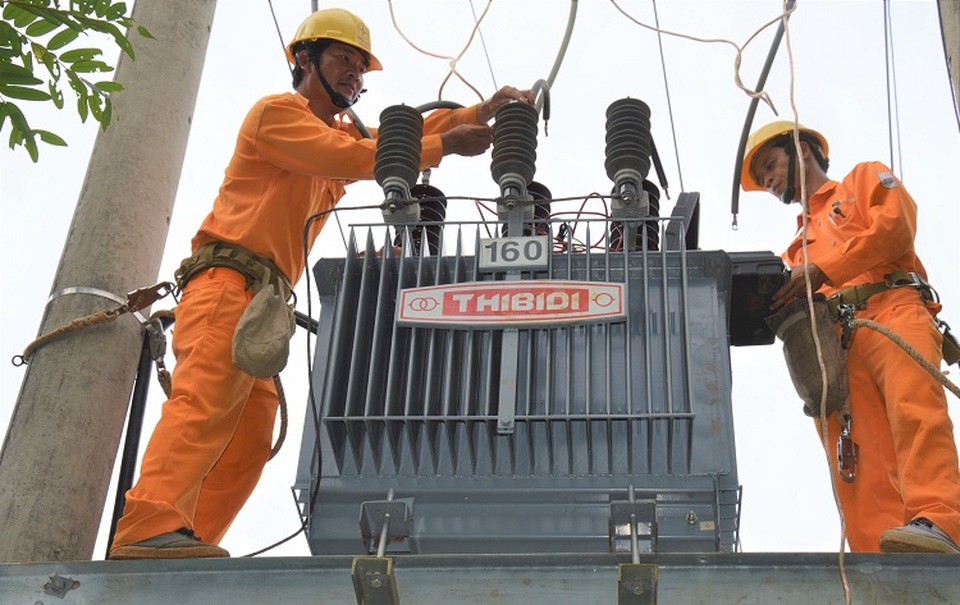 Đảm bảo cấp điện trong suốt Lễ hội thổ cẩm Việt Nam lần 2 - 1 Đảm bảo cấp điện trong suốt Lễ hội thổ cẩm Việt Nam lần 2 - 1