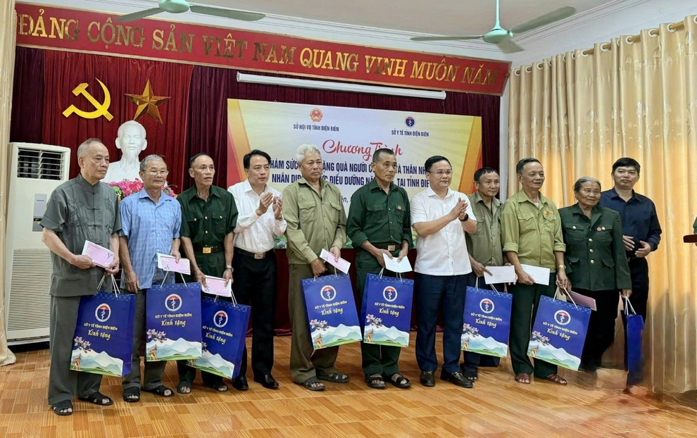 Điện Biên thực hiện tốt chính sách ưu đãi người có công với cách mạng - 1 Điện Biên thực hiện tốt chính sách ưu đãi người có công với cách mạng - 1