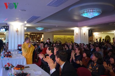 Văn nghệ mừng Tết Nguyên tiêu dành cho cộng đồng người Việt Nam ở Nga