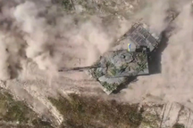 Ukraine mất xe tăng "kẻ thách thức" đầu tiên do phương Tây viện trợ