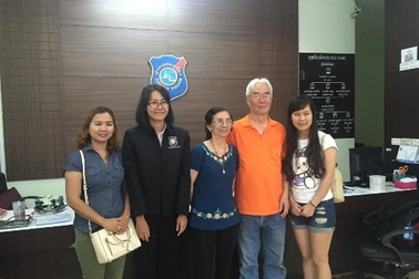 Lạc mất vợ ở Thái Lan và những câu chuyện thấm đẫm tình người