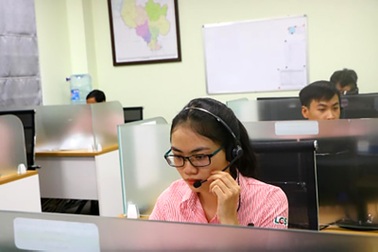 Gần 300 số điện thoại thường xuyên "quấy rối" đường dây nóng