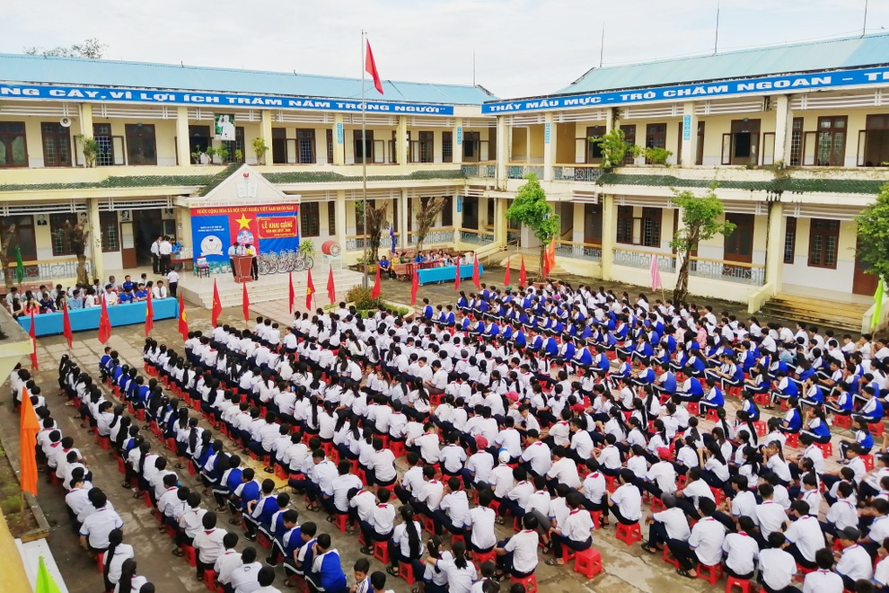 Học sinh Cà Mau tựu trường ngày 3/9 - 1 Học sinh Cà Mau tựu trường ngày 3/9 - 1
