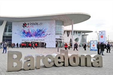 Ngày đầu tiên ở MWC 2016 có gì nổi bật?