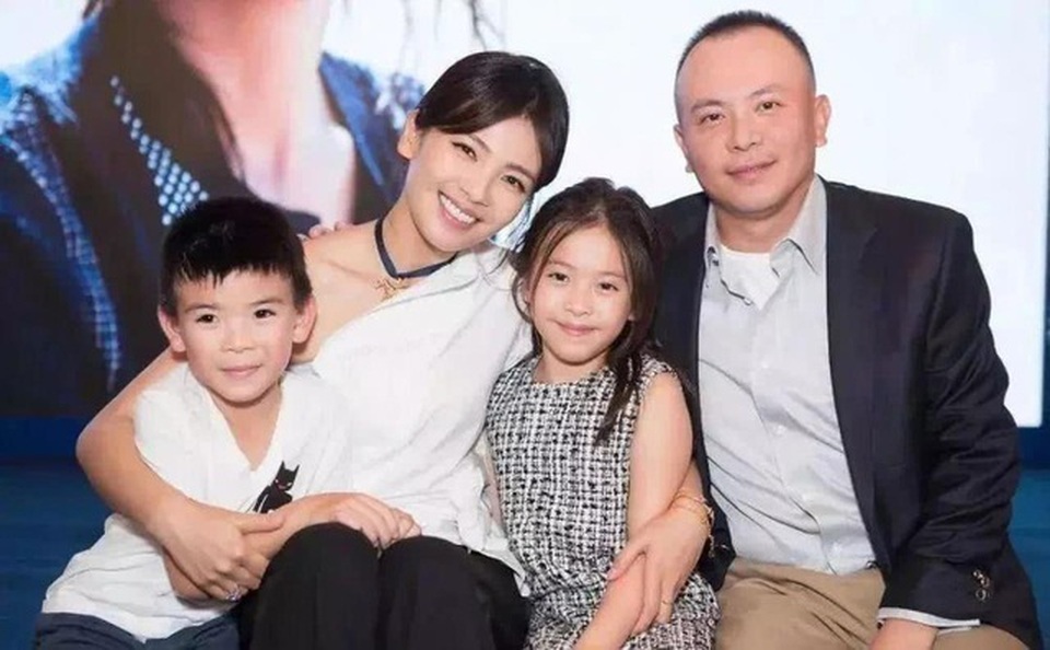 Lưu Đào lên tiếng trước thông tin hôn nhân “sóng gió” - 2 Lưu Đào lên tiếng trước thông tin hôn nhân “sóng gió” - 2