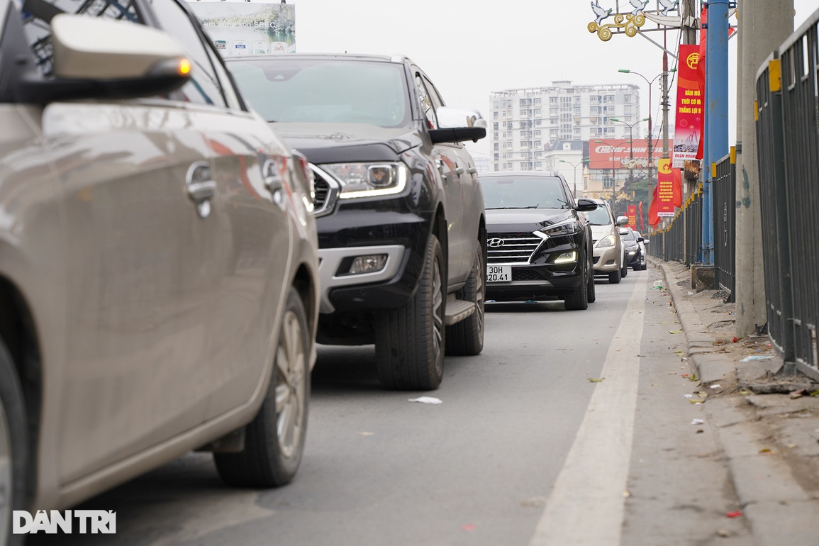 Bến xe vắng khách, cửa ngõ Thủ đô thông thoáng chiều ngày cuối năm 2021 - 4 Bến xe vắng khách, cửa ngõ Thủ đô thông thoáng chiều ngày cuối năm 2021 - 4