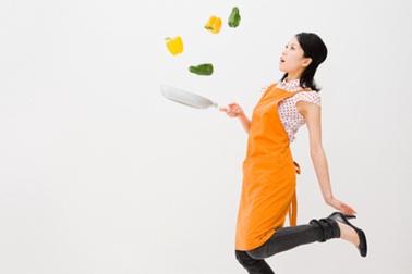 Cúng ông Công ông Táo: Mẹ chồng nổi trận lôi đình vì con dâu làm chết cá