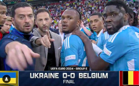 Tim Belgia menunjukkan tanda-tanda konflik internal sebelum pertandingan dengan Prancis - 2 Đội tuyển Bỉ có dấu hiệu mâu thuẫn nội bộ trước cuộc đấu với Pháp - 2