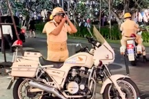 Thực hư hình ảnh CSGT đeo nịt bụng đi tuần tra ở trung tâm TPHCM