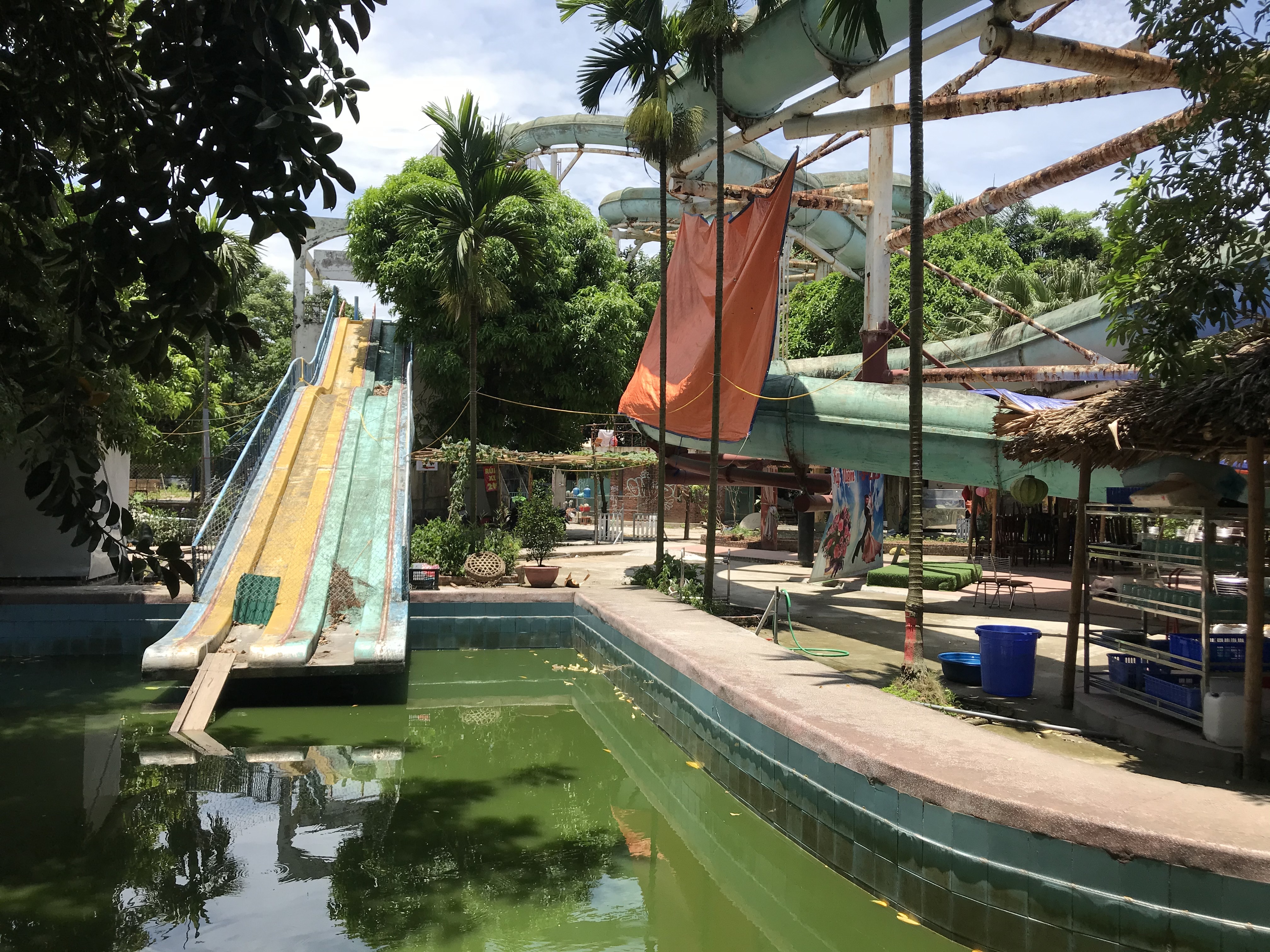 Toàn cảnh công viên nước giữa Thủ đô bị bỏ hoang suốt 13 năm - 3