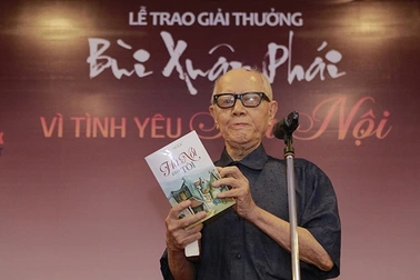 Nhà văn hóa lỗi lạc Hữu Ngọc qua đời, thọ 107 tuổi