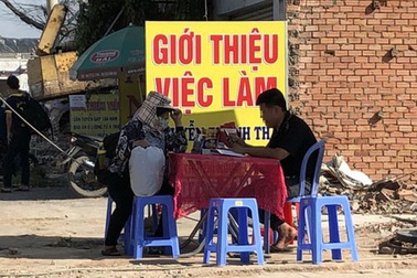 Dịch vụ việc làm vẫn bát nháo