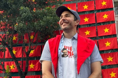 Kỹ sư Pháp nói lý do ở Việt Nam 5 năm: "Tôi có thể an tâm đi bộ bất cứ đâu"