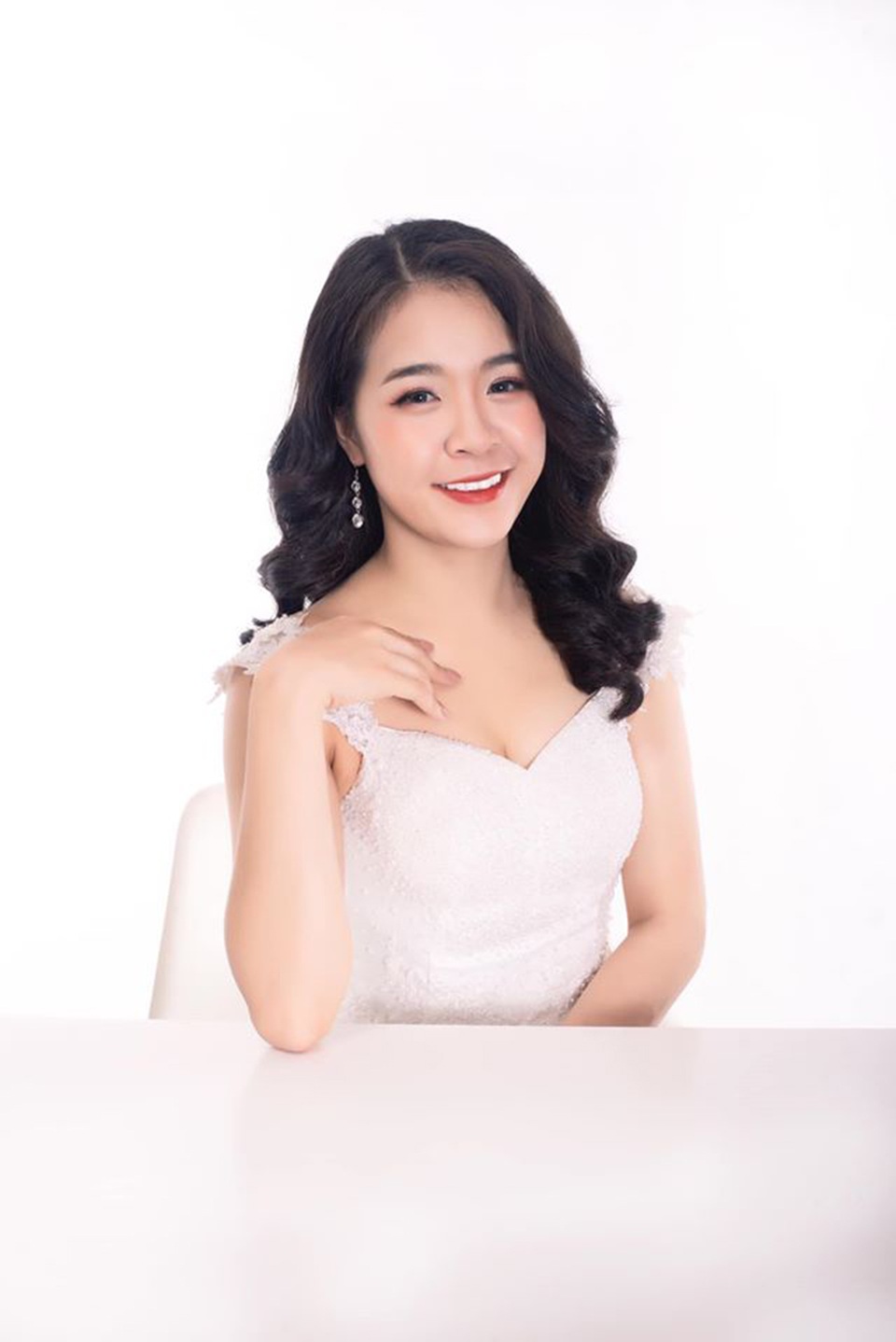 Nữ sinh trường Báo cao 1m70, sở hữu loạt thành tích đáng nể - 6 Nữ sinh trường Báo cao 1m70, sở hữu loạt thành tích đáng nể - 6