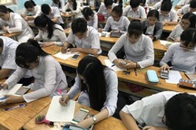 Học sinh được sử dụng điện thoại: Chuyên gia giáo dục nói gì?