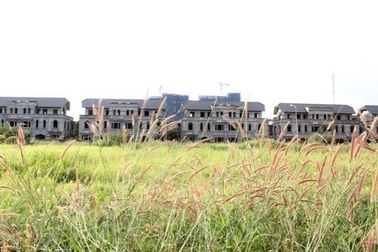 Loạt đại gia địa ốc với hàng tồn kho đồ sộ, có nơi tăng 40 lần