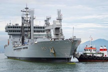 Tàu khu trục, hộ vệ chống ngầm của Ấn Độ cập cảng Tiên Sa ở Đà Nẵng