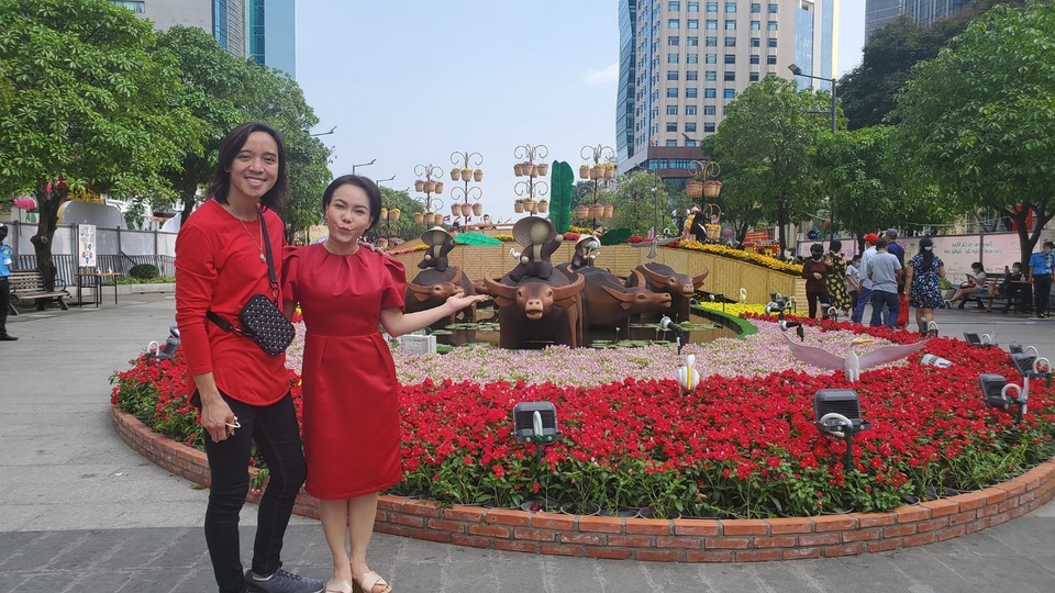 Nghệ sĩ Hoài Linh lập kỷ lục mới đầu năm - 15 Nghệ sĩ Hoài Linh lập kỷ lục mới đầu năm - 15