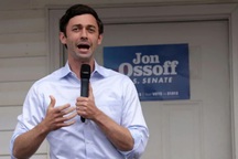 Mỹ: Ứng viên Dân chủ tuyên bố thắng, phe Cộng hòa nguy cơ "mất" Thượng viện