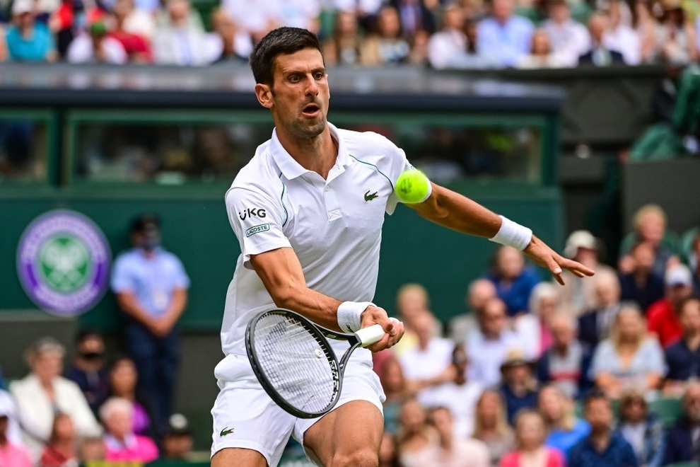 Djokovic, Federer có mặt tại tứ kết Wimbledon 2021 - 1 Djokovic, Federer có mặt tại tứ kết Wimbledon 2021 - 1