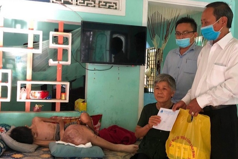 Phòng, chống xâm hại trẻ em: Nếu cần thiết xử lý công khai trước quần chúng - 1 Phòng, chống xâm hại trẻ em: Nếu cần thiết xử lý công khai trước quần chúng - 1