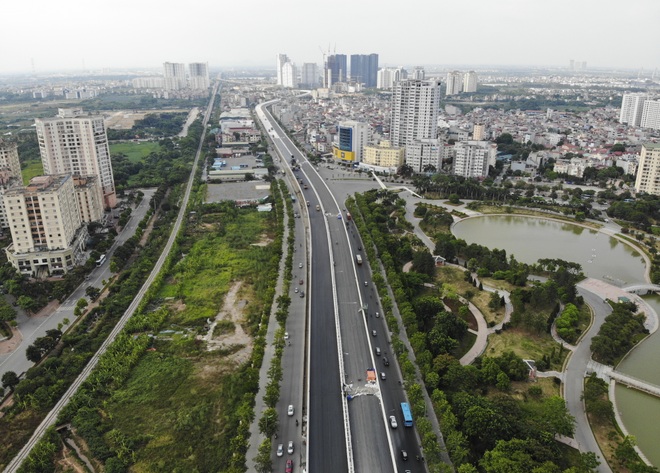 Bất ngờ với diện mạo mới đường vành đai trên cao hơn 5000 tỷ đồng ở Hà Nội - 14 Bất ngờ với diện mạo mới đường vành đai trên cao hơn 5000 tỷ đồng ở Hà Nội - 14