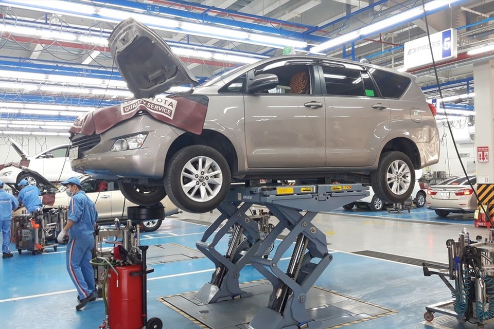 Ô tô ngốn xăng: Tài xế bỏ thói quen dưới đây sẽ thấy cải thiện - 5 Ô tô ngốn xăng: Tài xế bỏ thói quen dưới đây sẽ thấy cải thiện - 5
