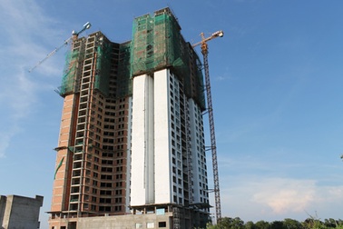 Quốc Cường Gia Lai: Hạ giá, bán sỉ để lấy tiền trả nợ