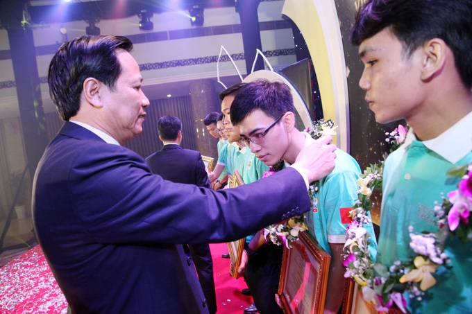 Anh-4d---2155.jpg