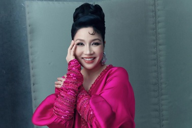 Mỹ Linh và con gái Mỹ Anh lần đầu thực hiện tour diễn xuyên châu Á