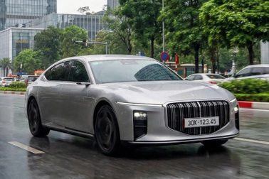 Xem trước xe điện - xăng của VinFast qua loạt ảnh AI, vóc dáng như xe sang