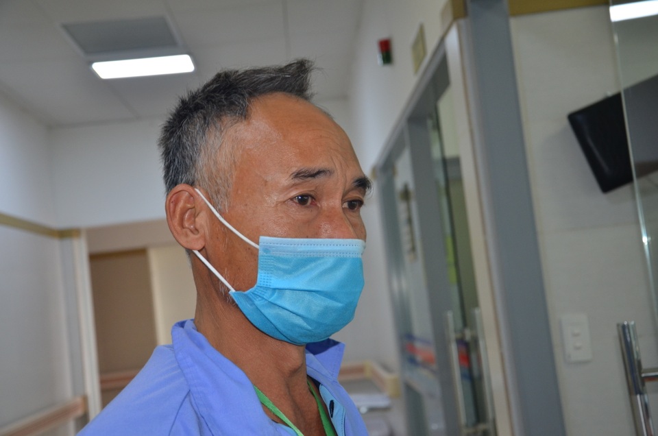 Xót xa cảnh cha nghèo cầu xin bạn đọc cứu con trai đã 3 lần ngừng tim - 4 Xót xa cảnh cha nghèo cầu xin bạn đọc cứu con trai đã 3 lần ngừng tim - 4